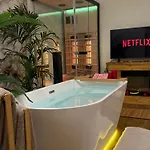 Ama Esclusive Apartment